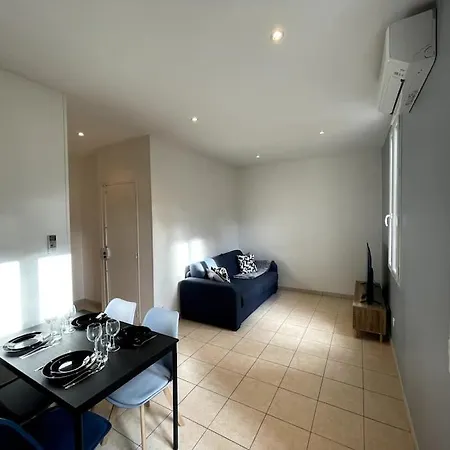 T2 Pour 3 Personnes * Marseille