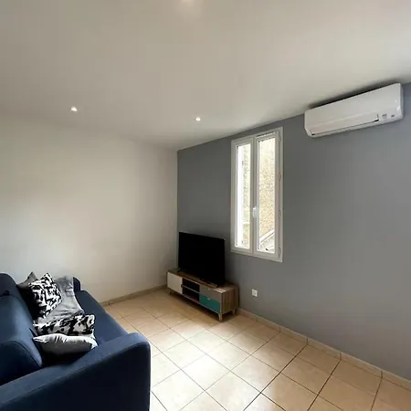 T2 Pour 3 Personnes Appartement *